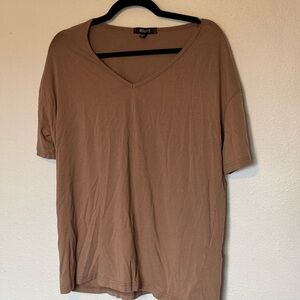 Missguided + Tan V-Neck Short Sleeve Tee
